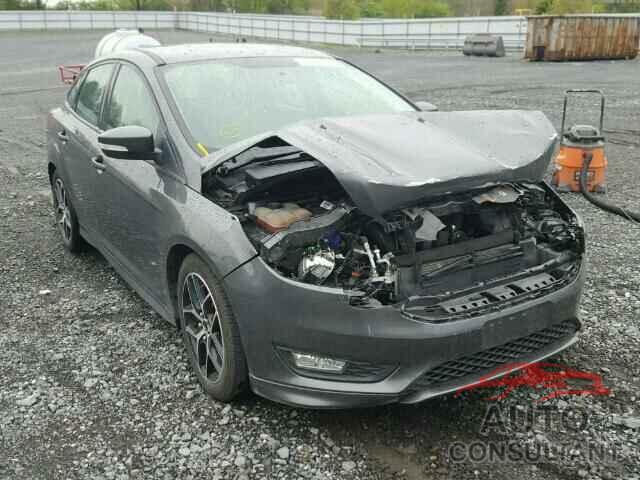 FORD FOCUS 2015 - 1FADP3F26FL252081
