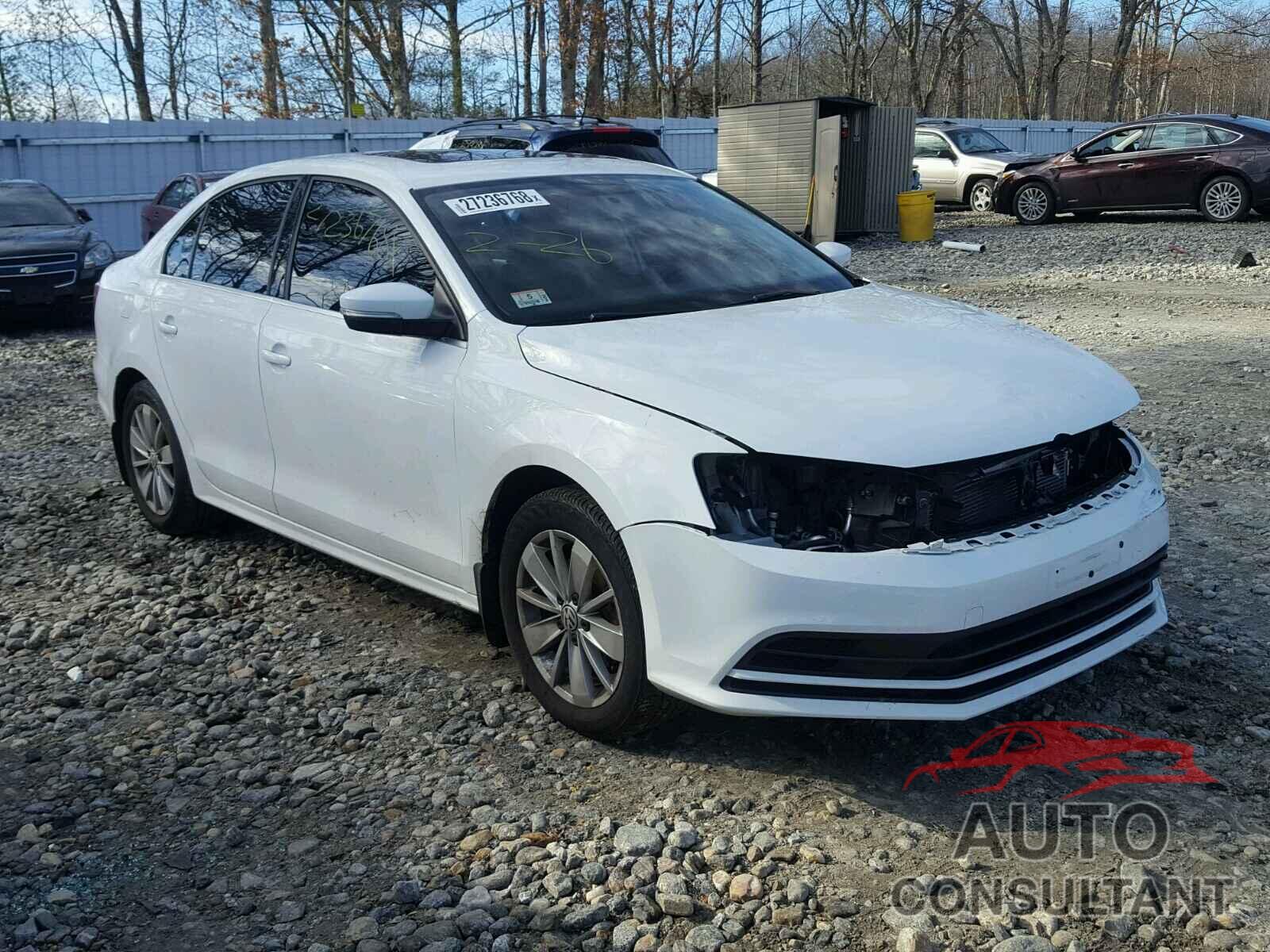 VOLKSWAGEN JETTA 2015 - 3VWD17AJ5FM272920