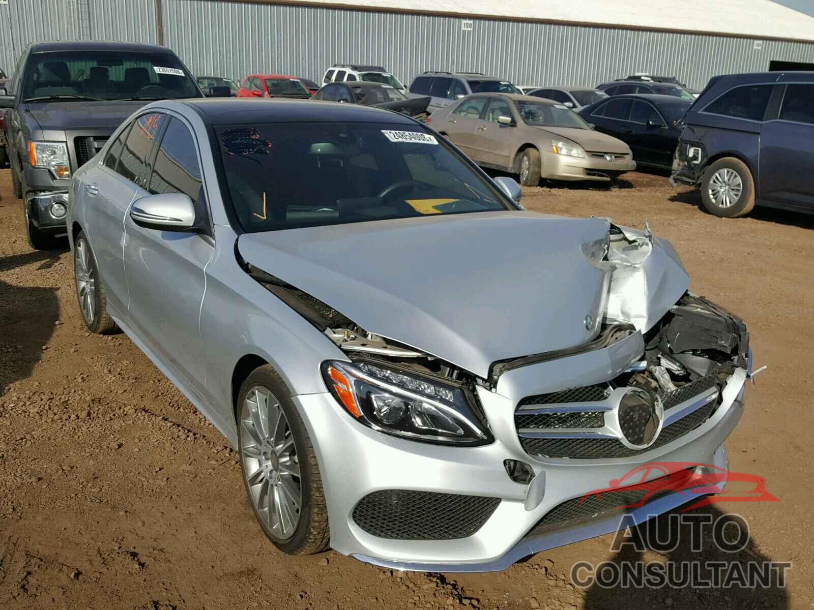 MERCEDES-BENZ C300 2017 - 55SWF4JB6HU179396