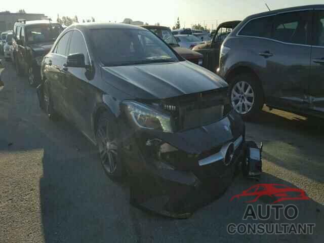 MERCEDES-BENZ CLA 250 2015 - WDDSJ4EB3FN194855