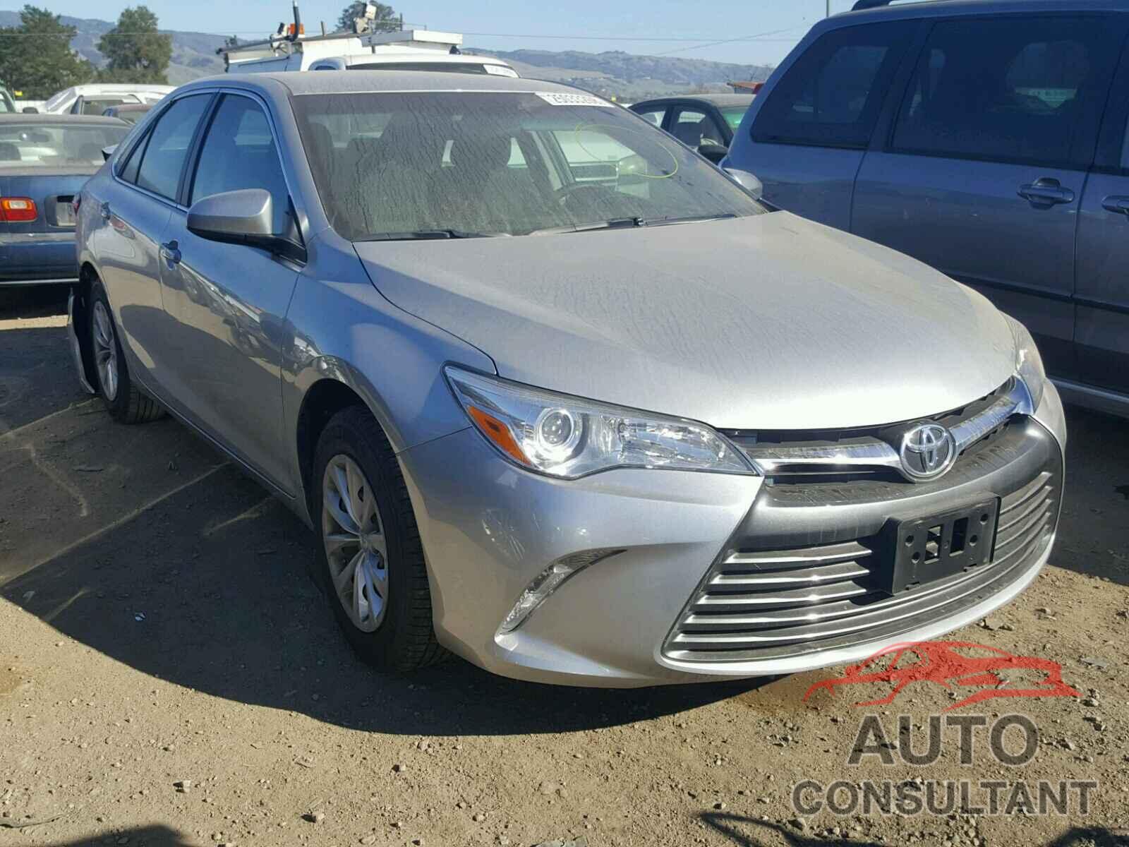 TOYOTA CAMRY 2015 - 4T4BF1FK6FR505369