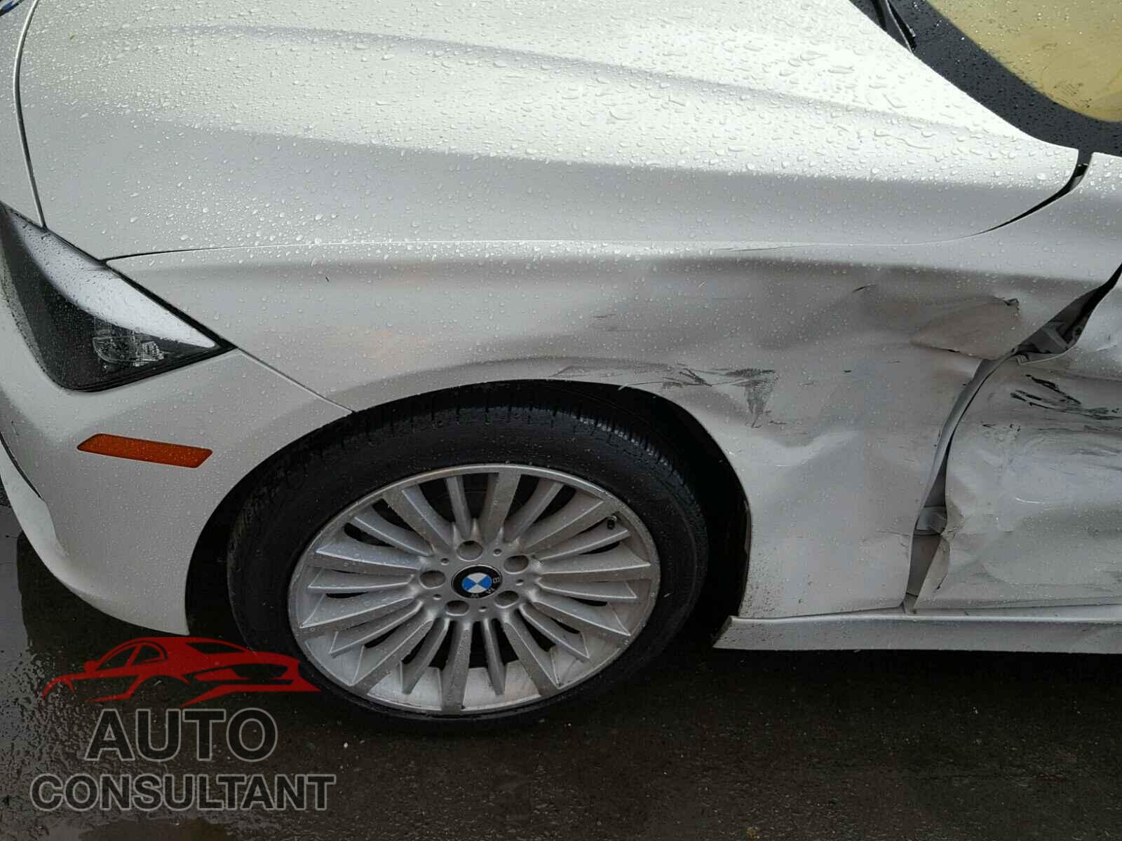 BMW 3 SERIES 2015 - WBA3C1C55FK124082