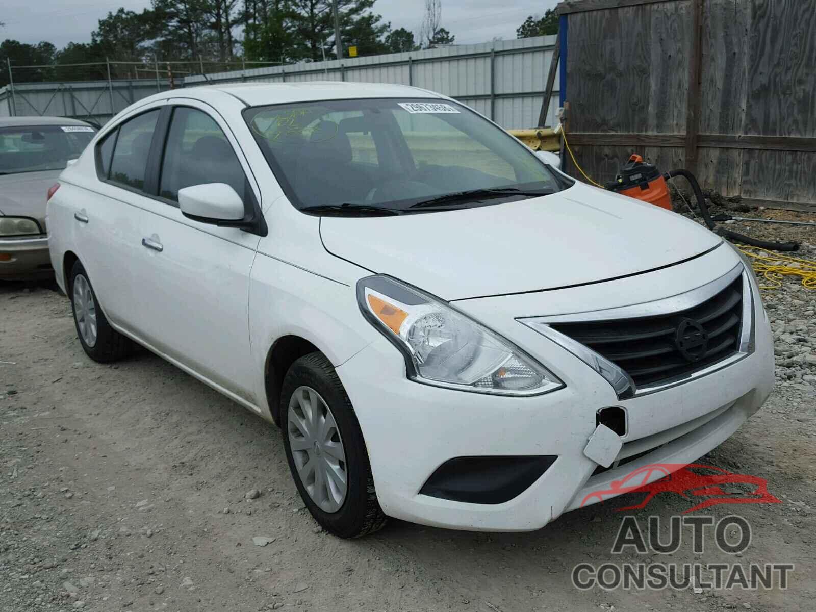 NISSAN VERSA 2017 - 3N1CN7AP1HL814047