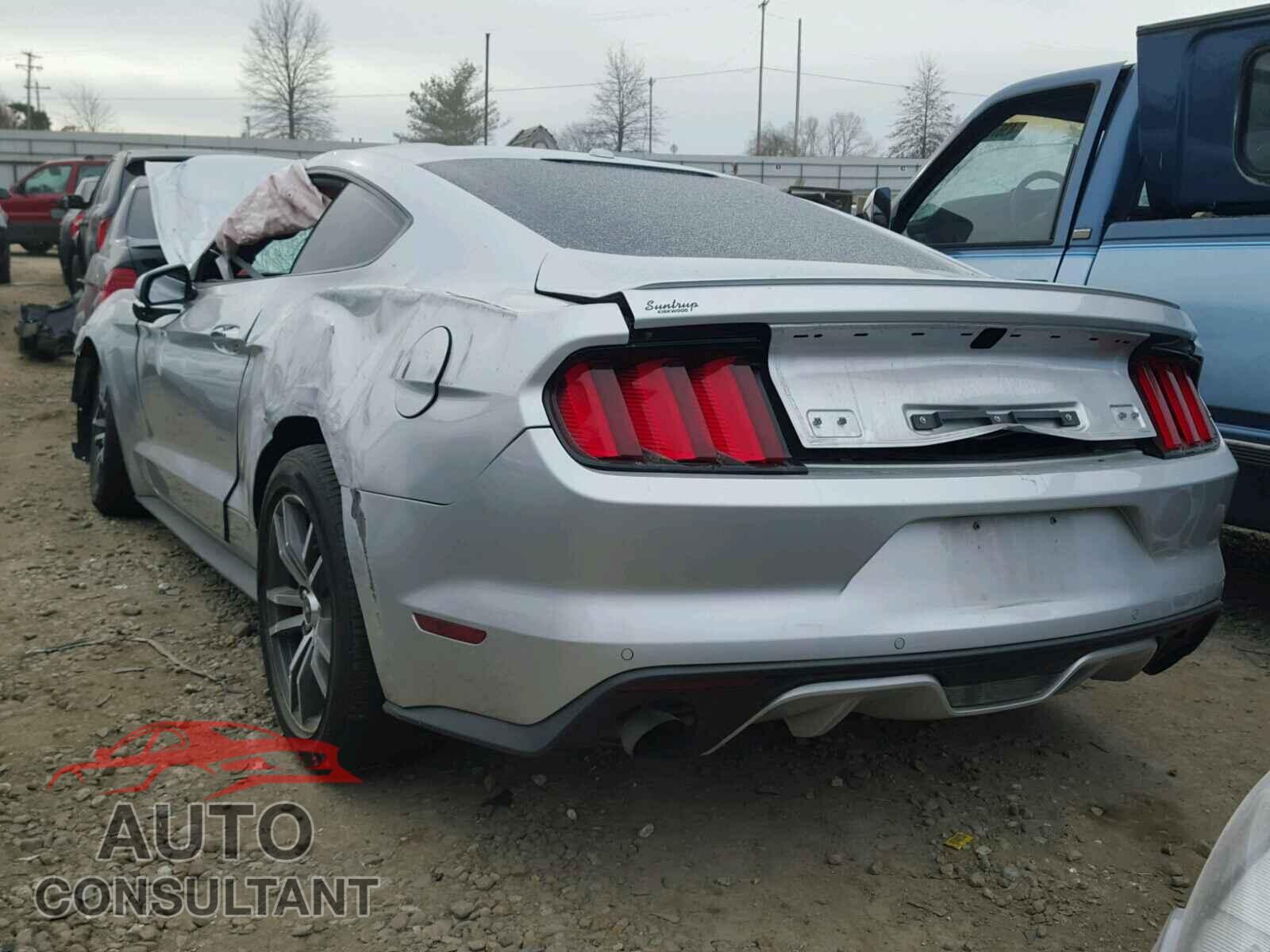 FORD MUSTANG 2015 - 1FA6P8TH3F5378384