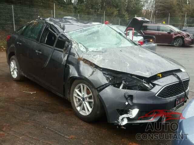 FORD FOCUS 2015 - 1FADP3F26FL270600