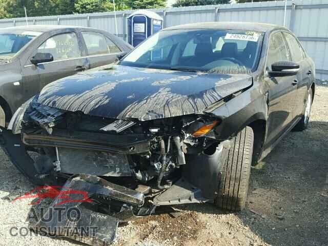 VOLKSWAGEN PASSAT 2015 - 1VWAT7A39FC004369