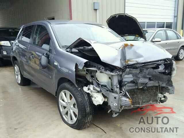 MITSUBISHI OUTLANDER 2015 - 4A4AP3AU1FE020684