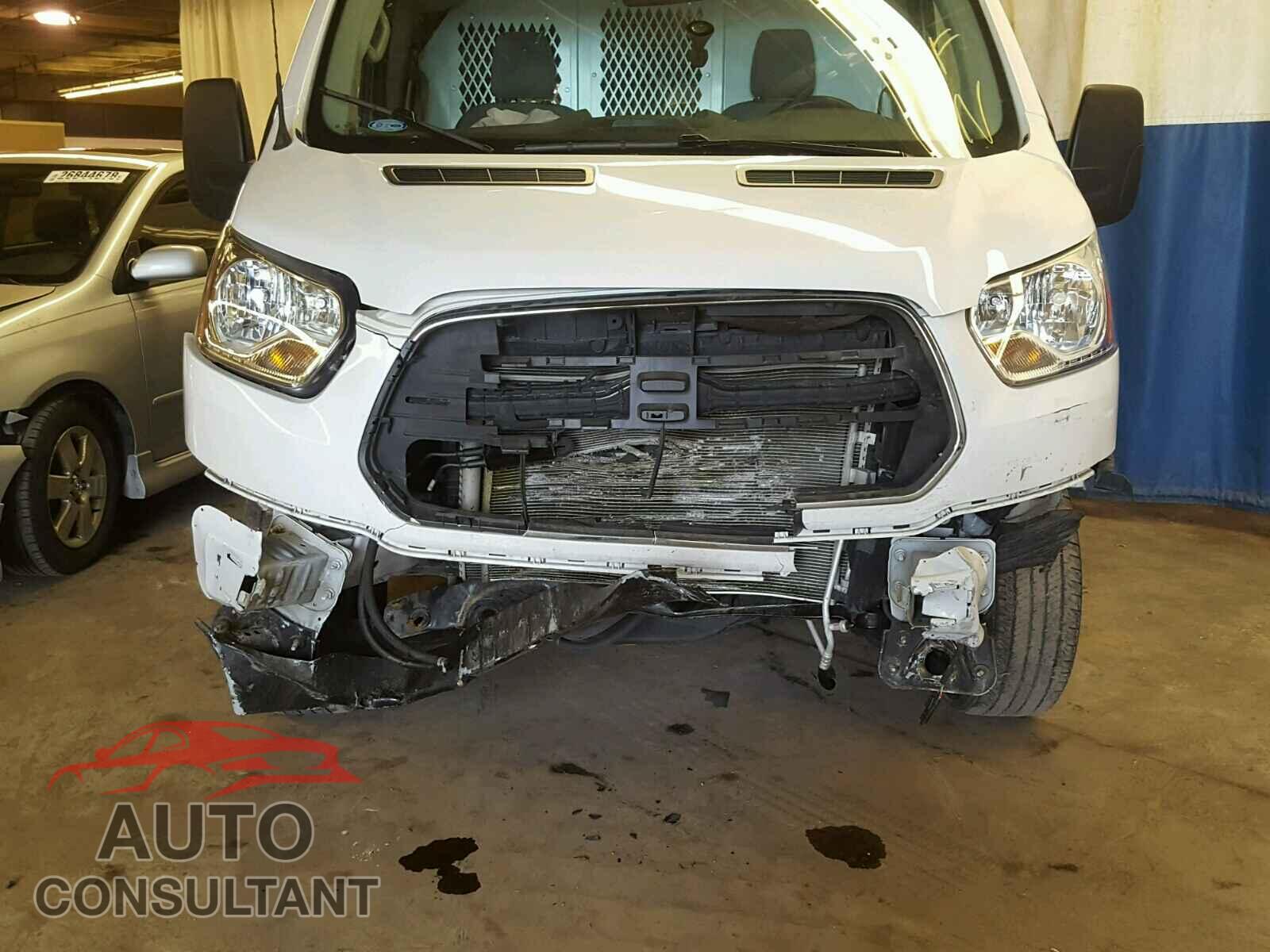 FORD TRANSIT CO 2015 - 1FTNR1ZM8FKA77672