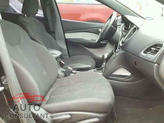DODGE DART 2015 - 1C3CDFBB7FD276622