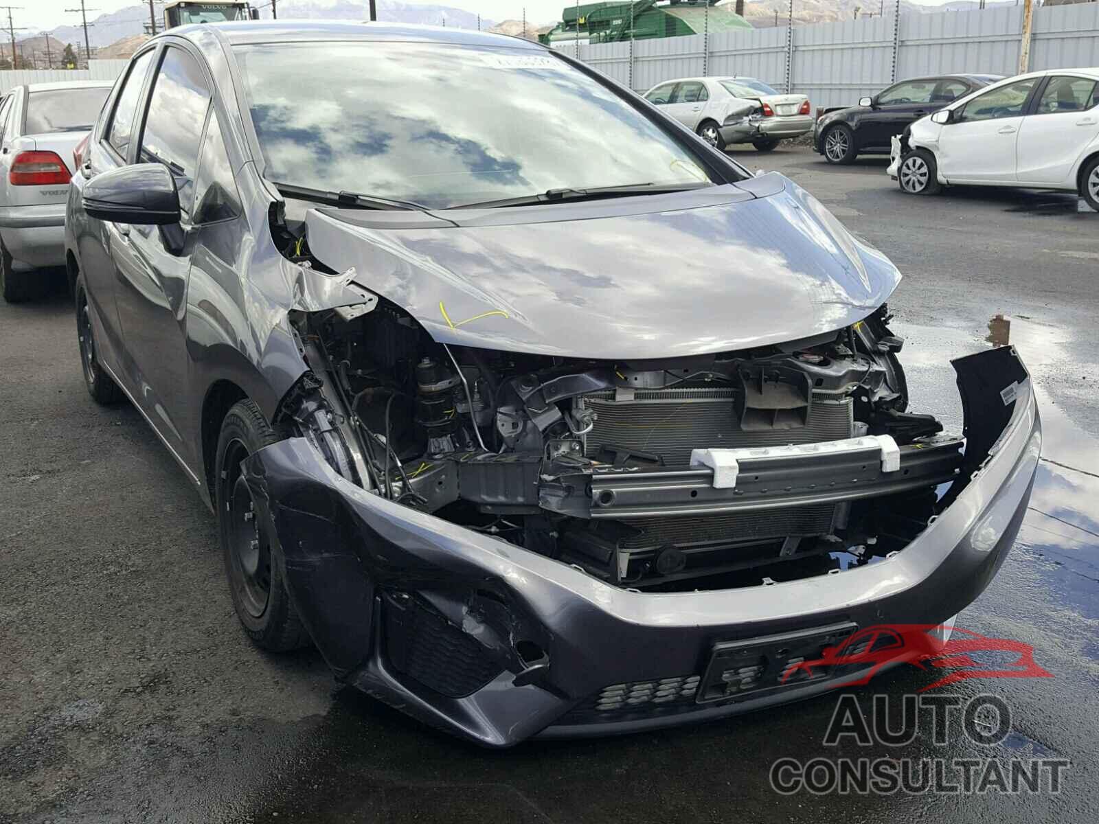 HONDA FIT 2017 - JHMGK5H58HS018718