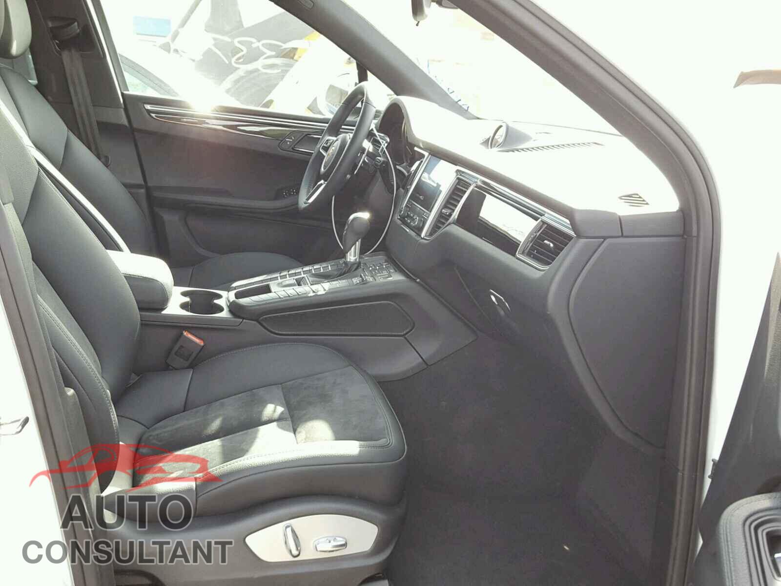 PORSCHE MACAN 2018 - WP1AA2A55JLB04070