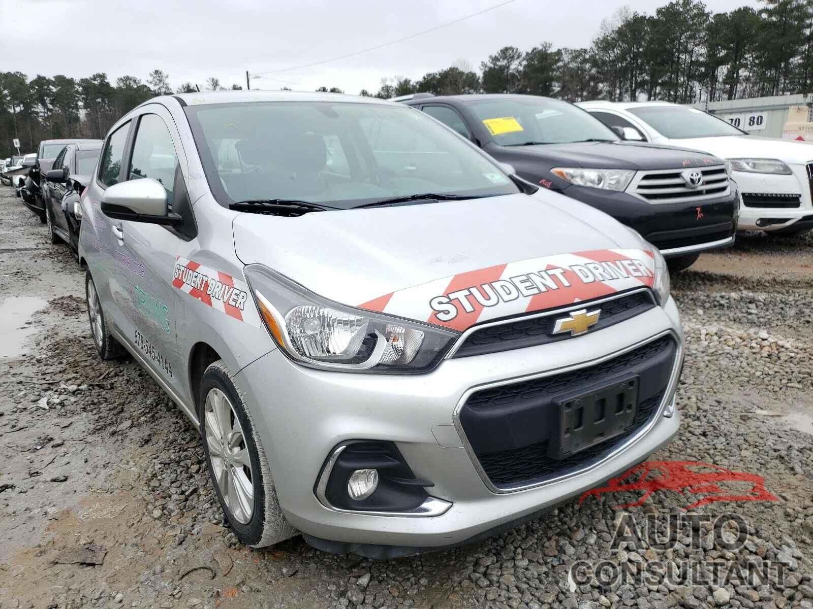 CHEVROLET SPARK 2017 - 5NPD84LFXKH462752