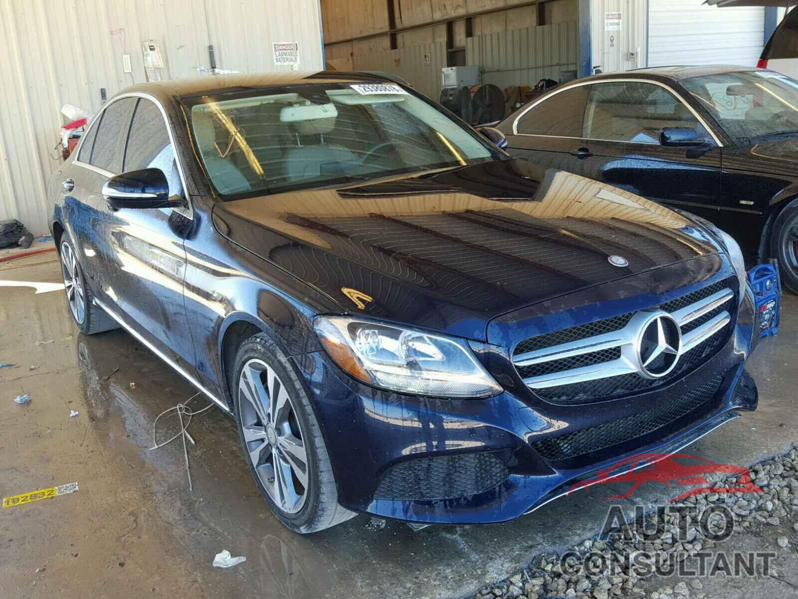 MERCEDES-BENZ C300 2015 - 55SWF4JBXFU091562