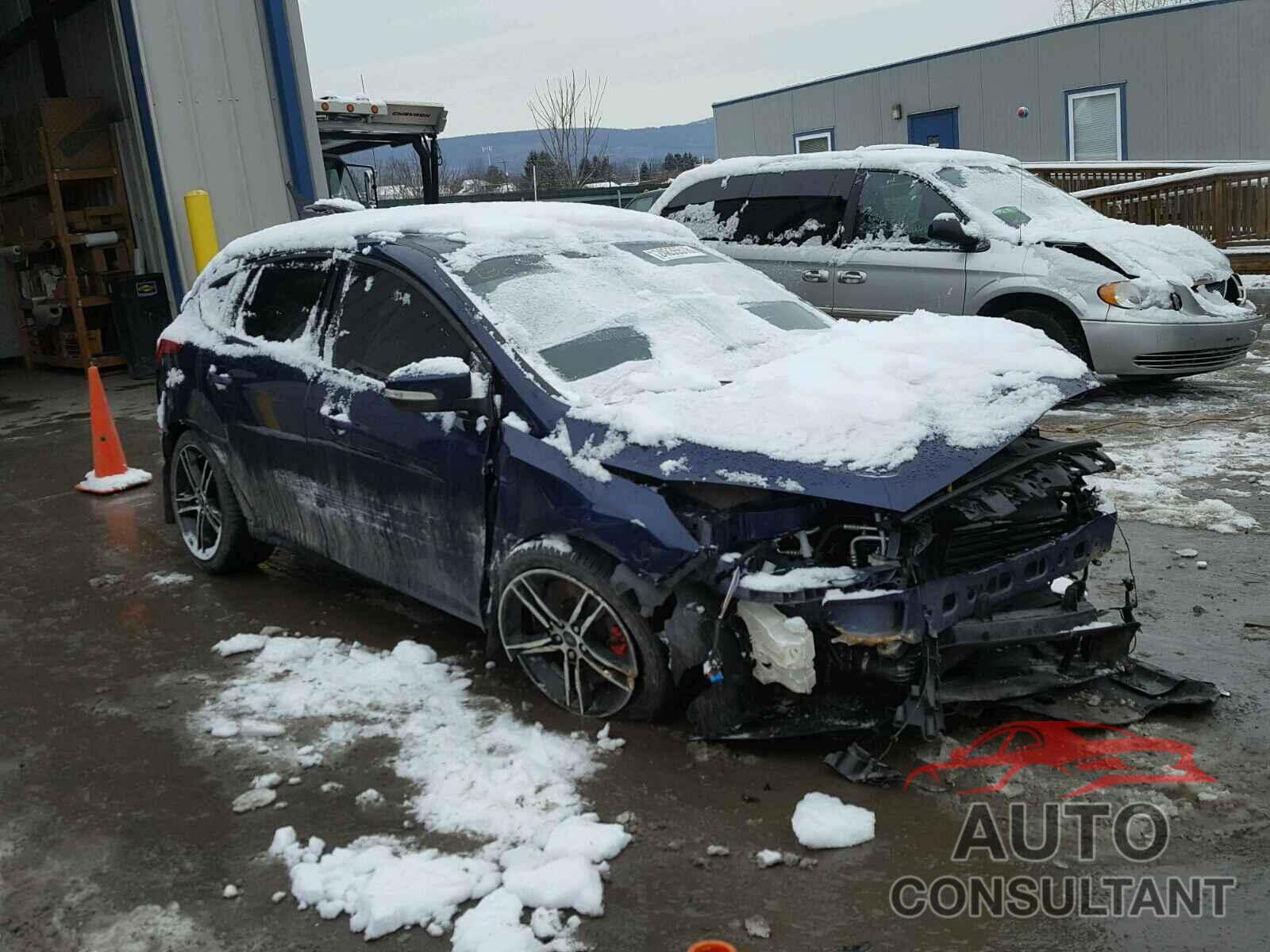 FORD FOCUS 2016 - 1FADP3L9XGL261109
