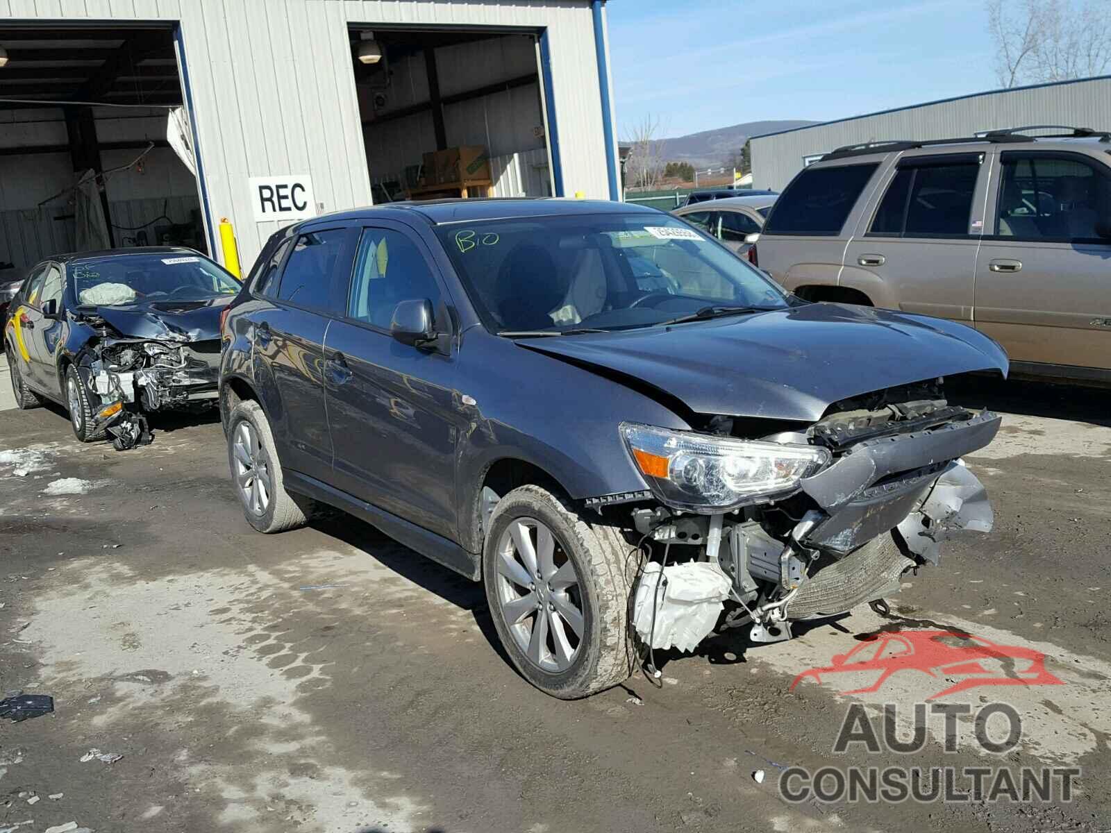 MITSUBISHI OUTLANDER 2015 - 4A4AP3AU6FE048609