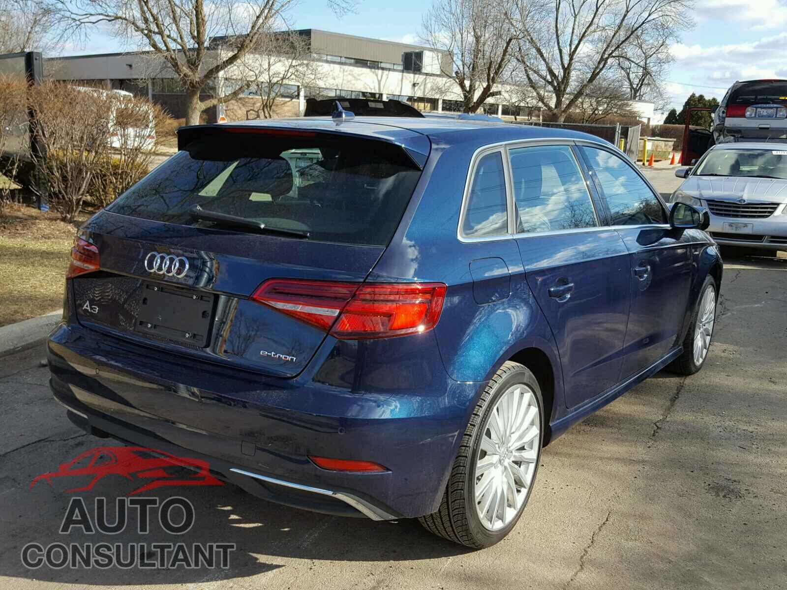 AUDI A3 2017 - WAUTPBFF4HA106521