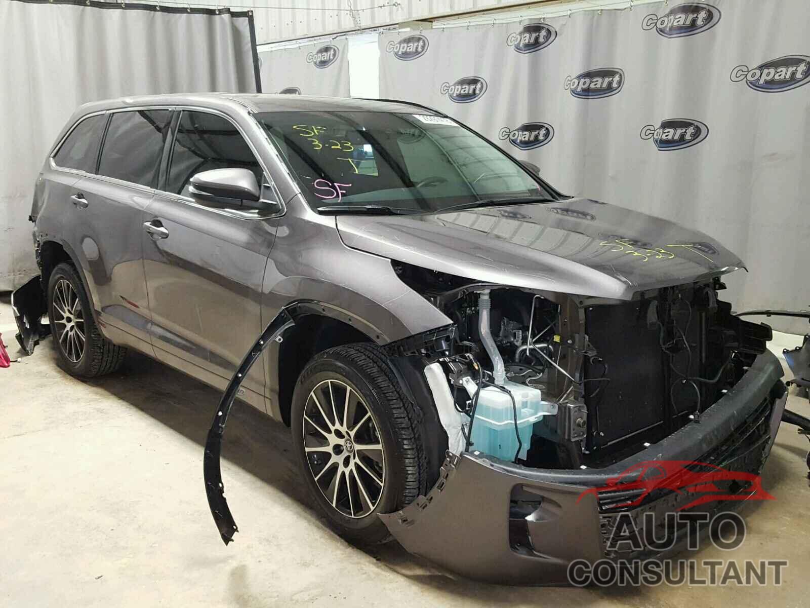 TOYOTA HIGHLANDER 2018 - 5TDKZRFH5JS531225