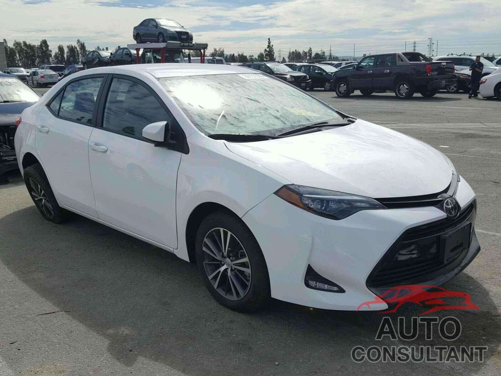 TOYOTA COROLLA 2017 - 5YFBURHE3HP588270