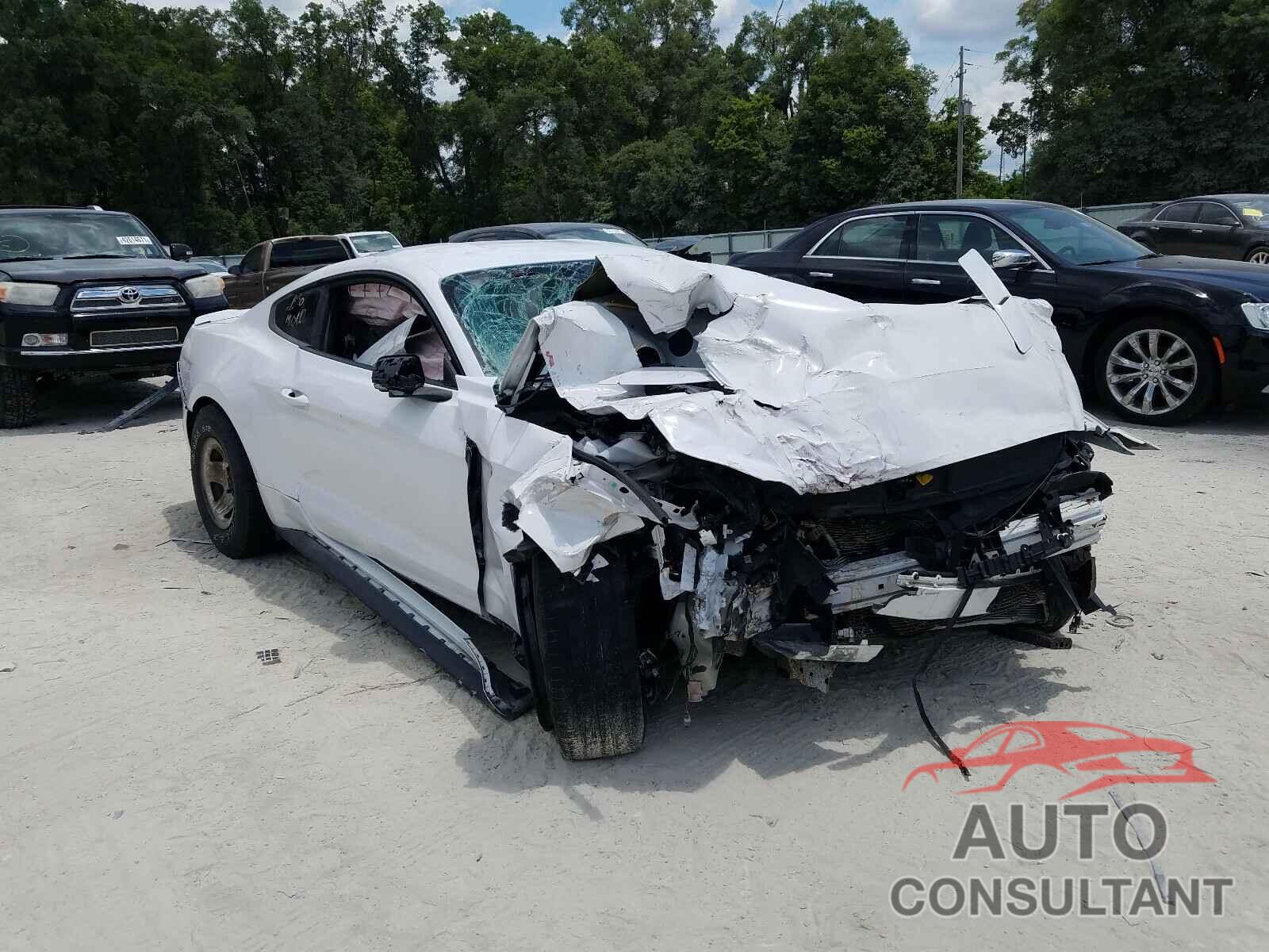 FORD MUSTANG 2017 - 1C4NJCEA5GD705174