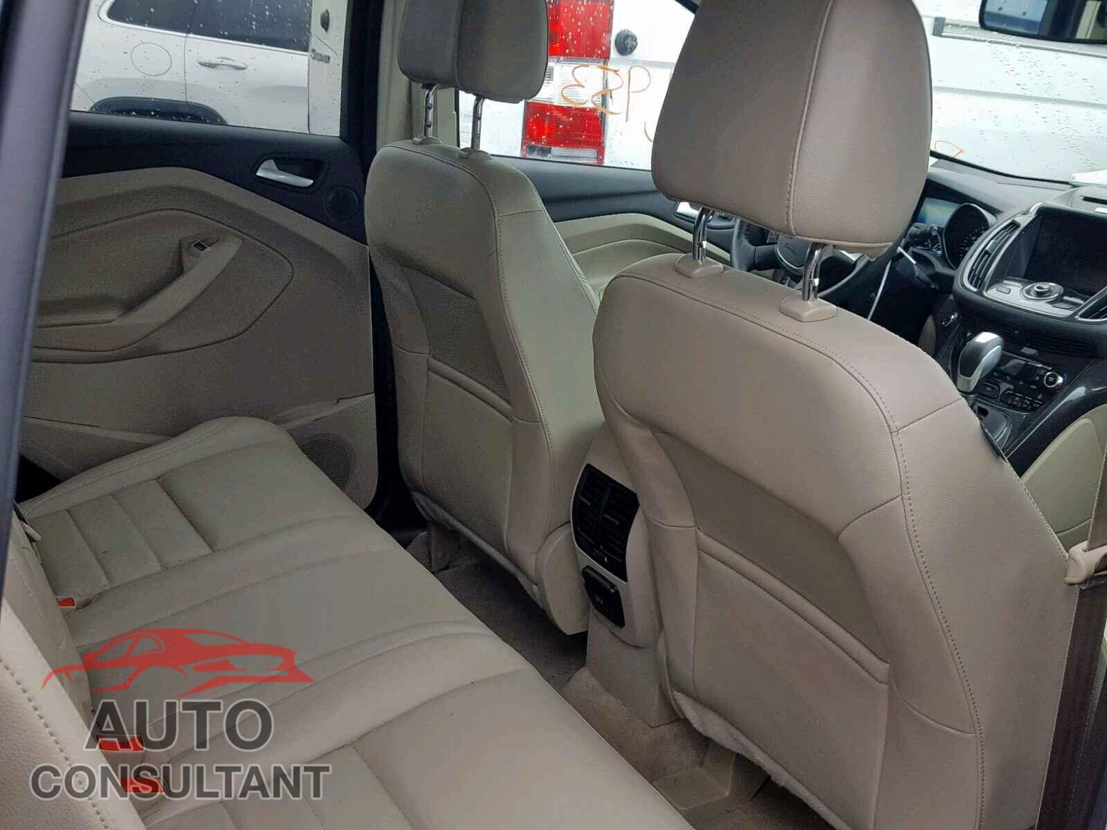 FORD ESCAPE TIT 2015 - 19XFC2F68LE024602