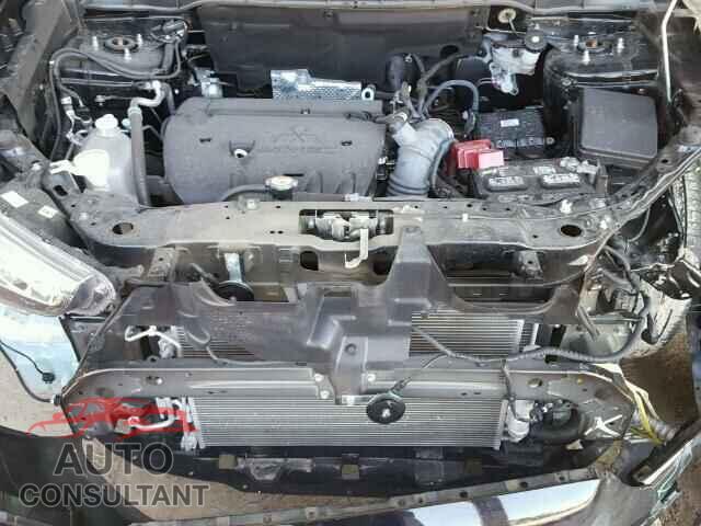 MITSUBISHI OUTLANDER 2015 - 4A4AP3AUXFE045082
