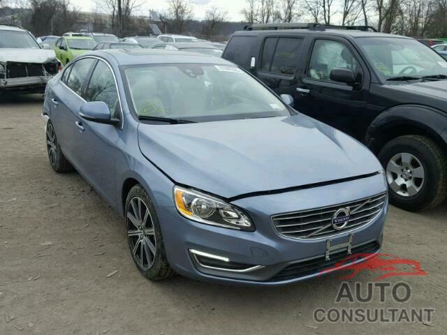 VOLVO S60 2017 - LYV402TK5HB136262