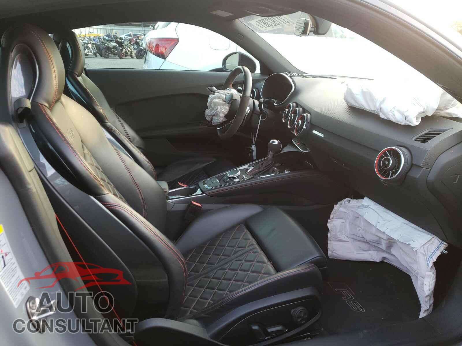 AUDI TT 2018 - WUACSAFV8J1900126