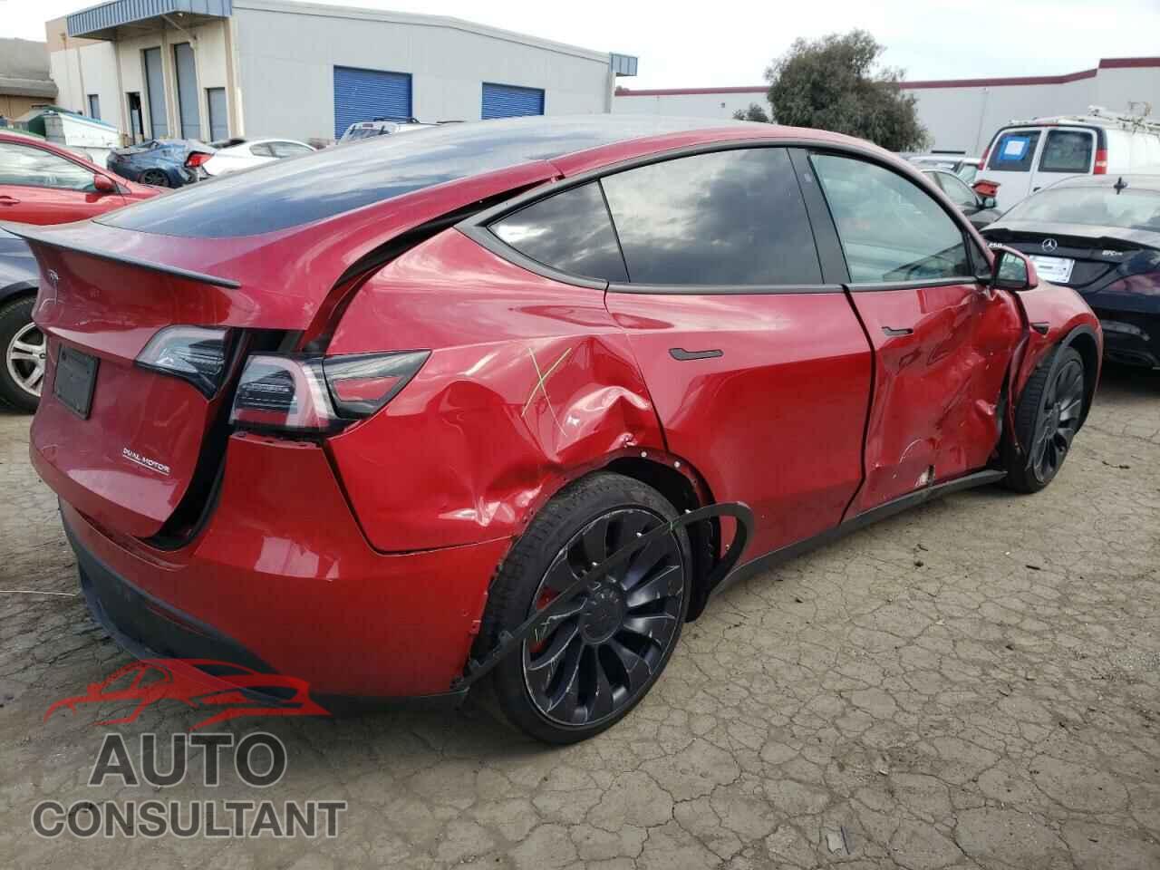TESLA MODEL Y 2020 - 5YJYGDEF7LF003356