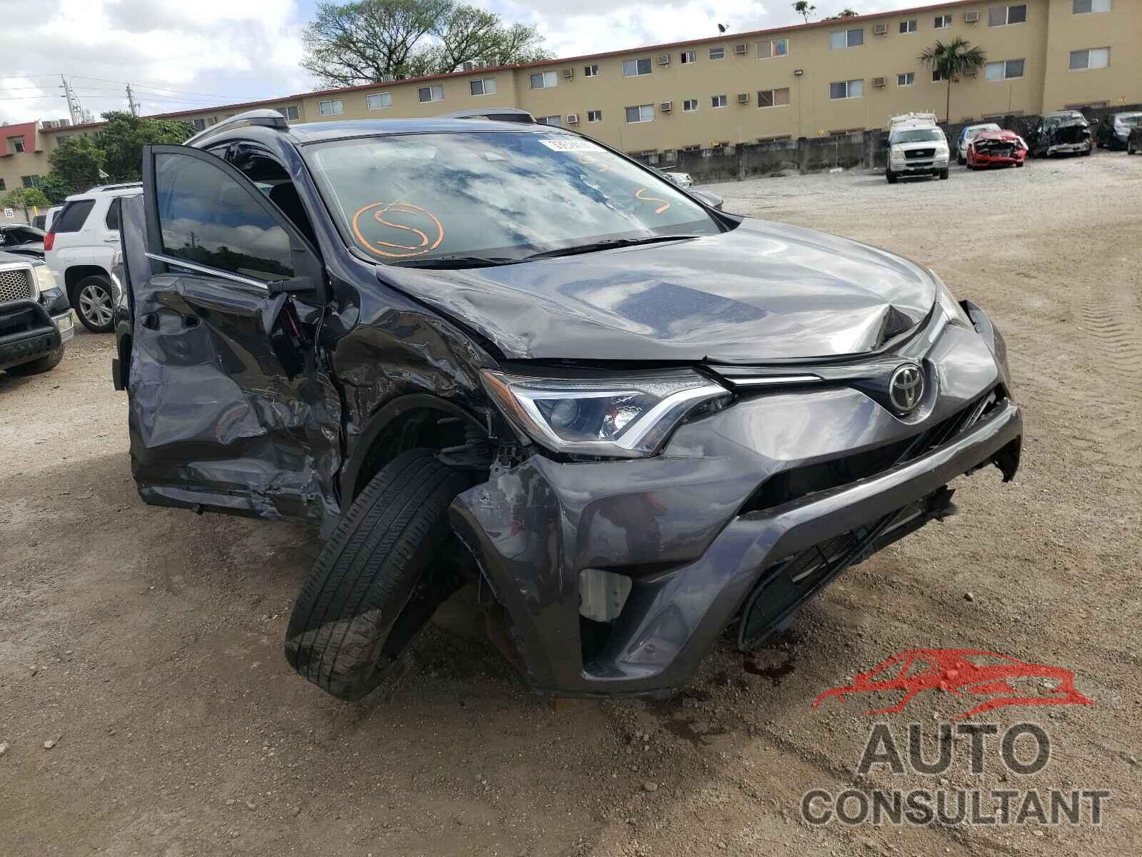 TOYOTA RAV4 2017 - JTMZFREV7HJ136839