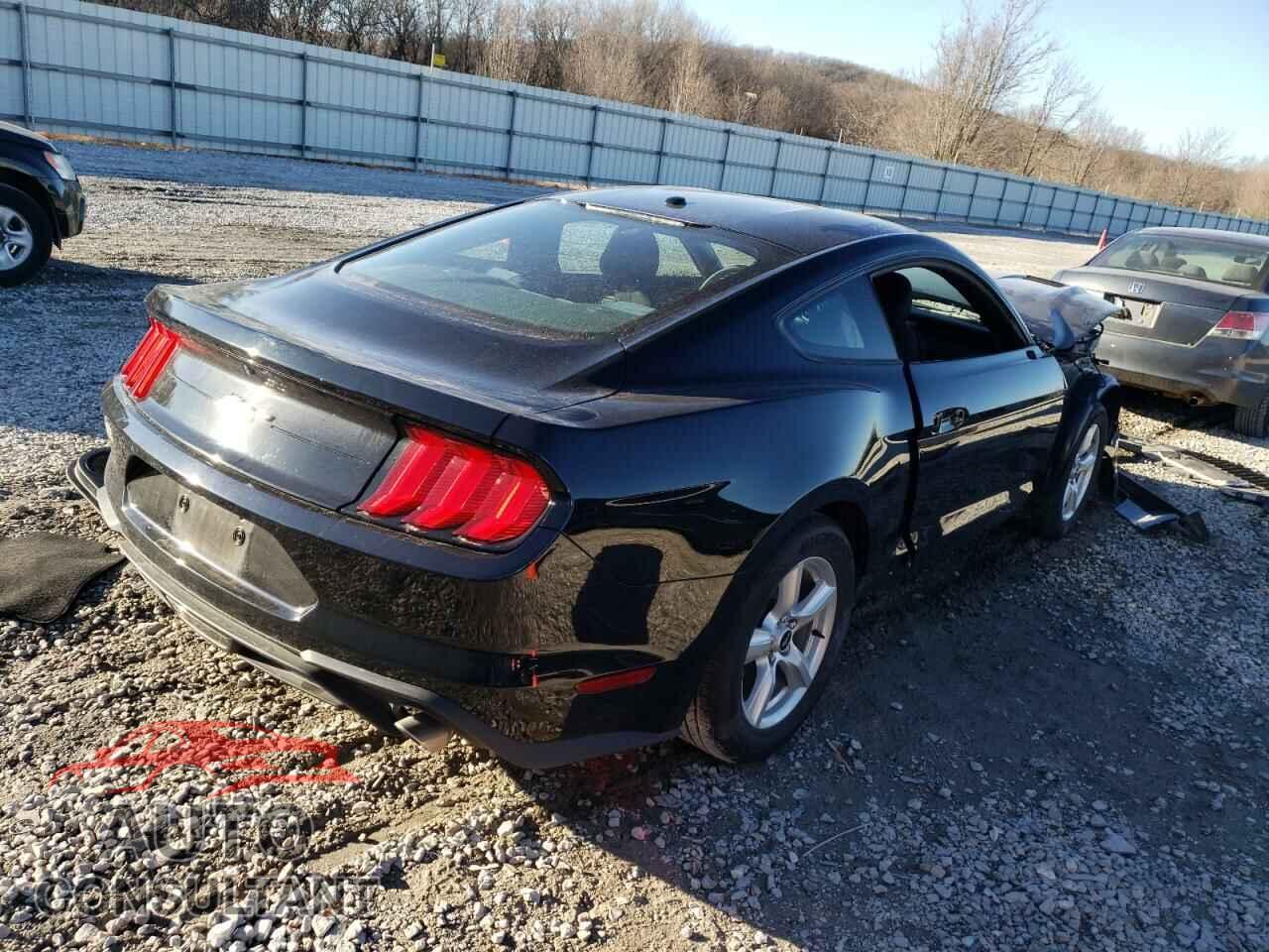 FORD MUSTANG 2019 - 1FA6P8THXK5163224