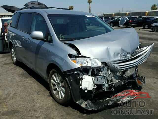 TOYOTA SIENNA 2015 - 5TDJK3DC7FS128262