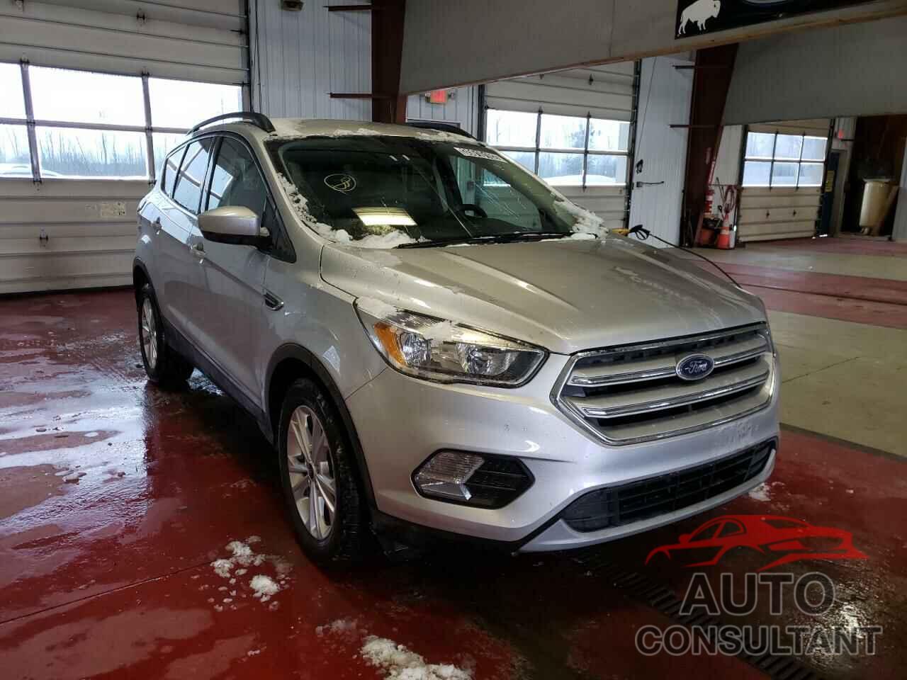 FORD ESCAPE 2018 - 1FMCU0GD6JUD57005