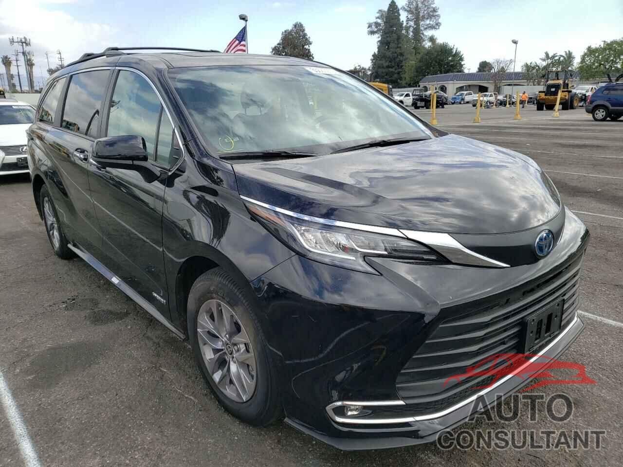 TOYOTA SIENNA 2021 - 5TDJRKEC0MS022530