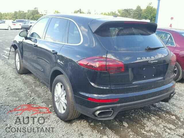 PORSCHE CAYENNE 2016 - WP1AA2A29GLA00650