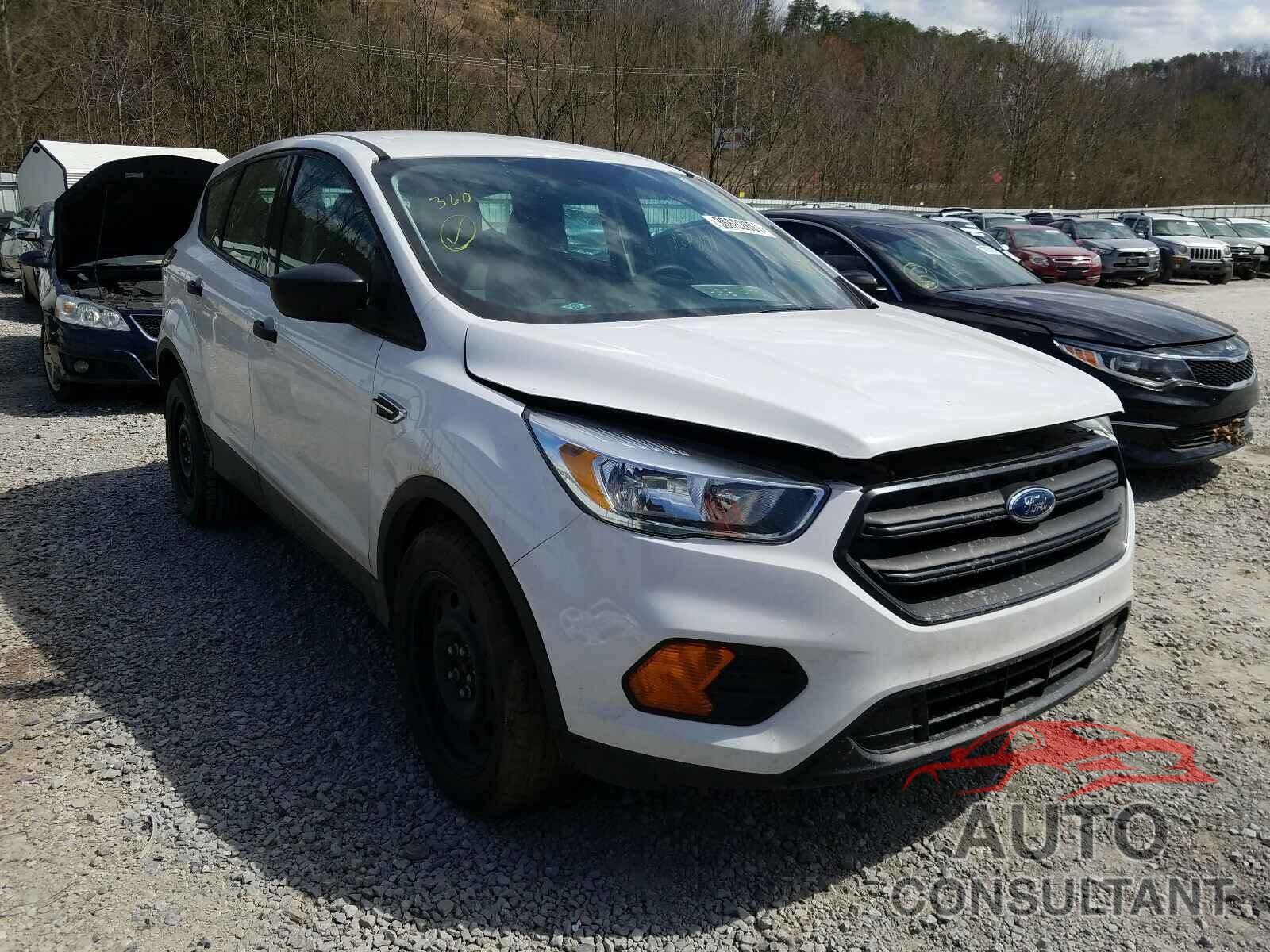 FORD ESCAPE 2017 - 1FMCU0F72HUD57363