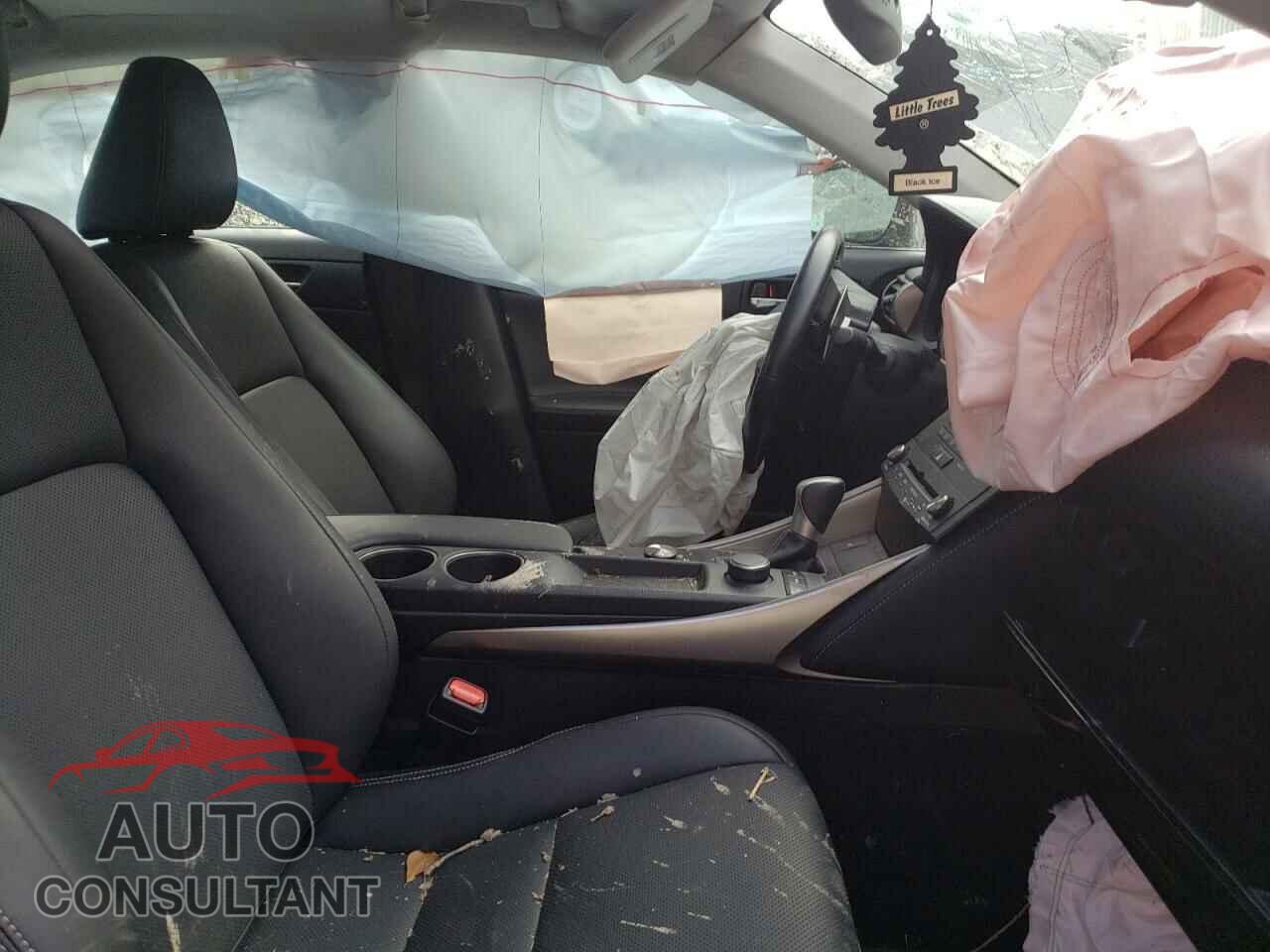 LEXUS IS 2016 - JTHCM1D20G5008338