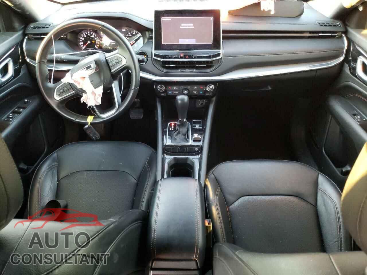 JEEP COMPASS 2022 - 3C4NJDCB1NT131617