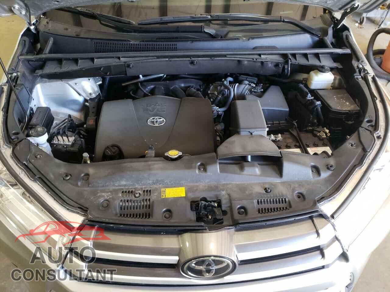 TOYOTA HIGHLANDER 2017 - 5TDZZRFH6HS211307