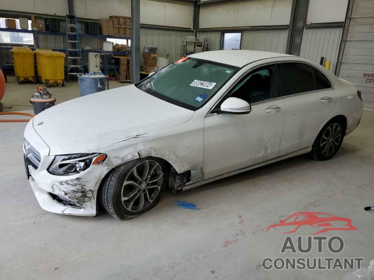 MERCEDES-BENZ C-CLASS 2015 - 55SWF4KB2FU029250
