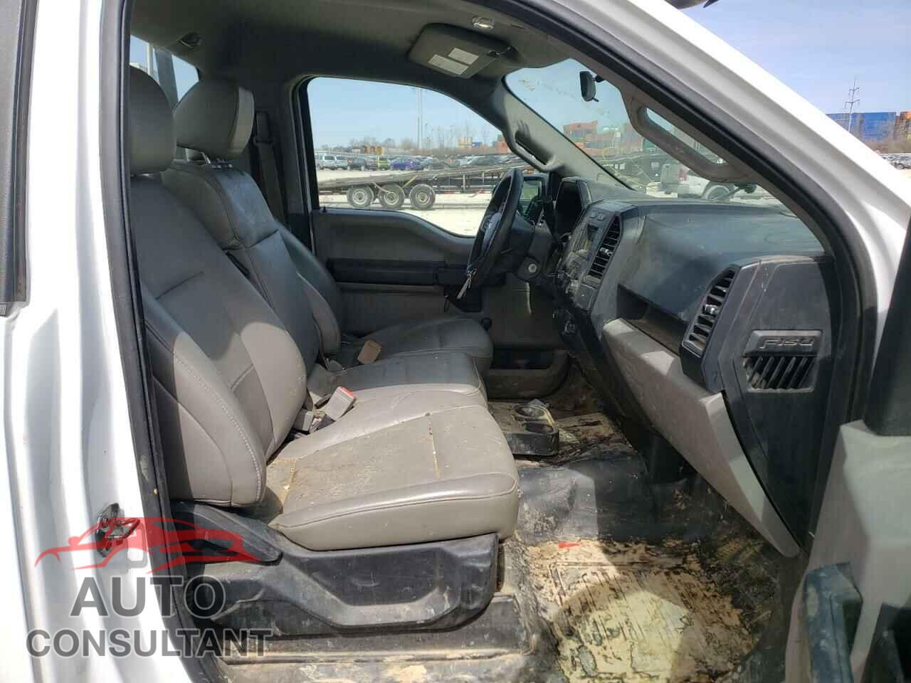 FORD F150 2018 - 1FTMF1CBXJFB10720