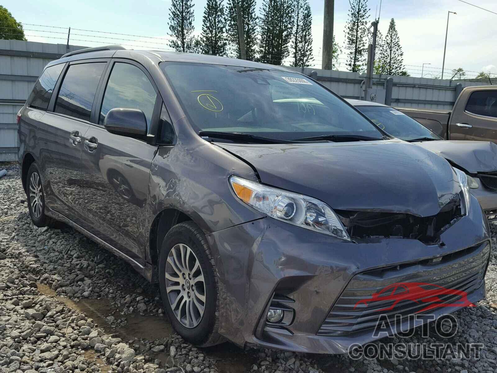 TOYOTA SIENNA 2018 - 5TDYZ3DC4JS918816