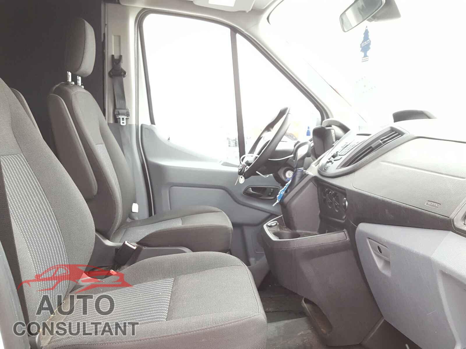 FORD TRANSIT CO 2019 - 1FTYR2CM9KKB08305