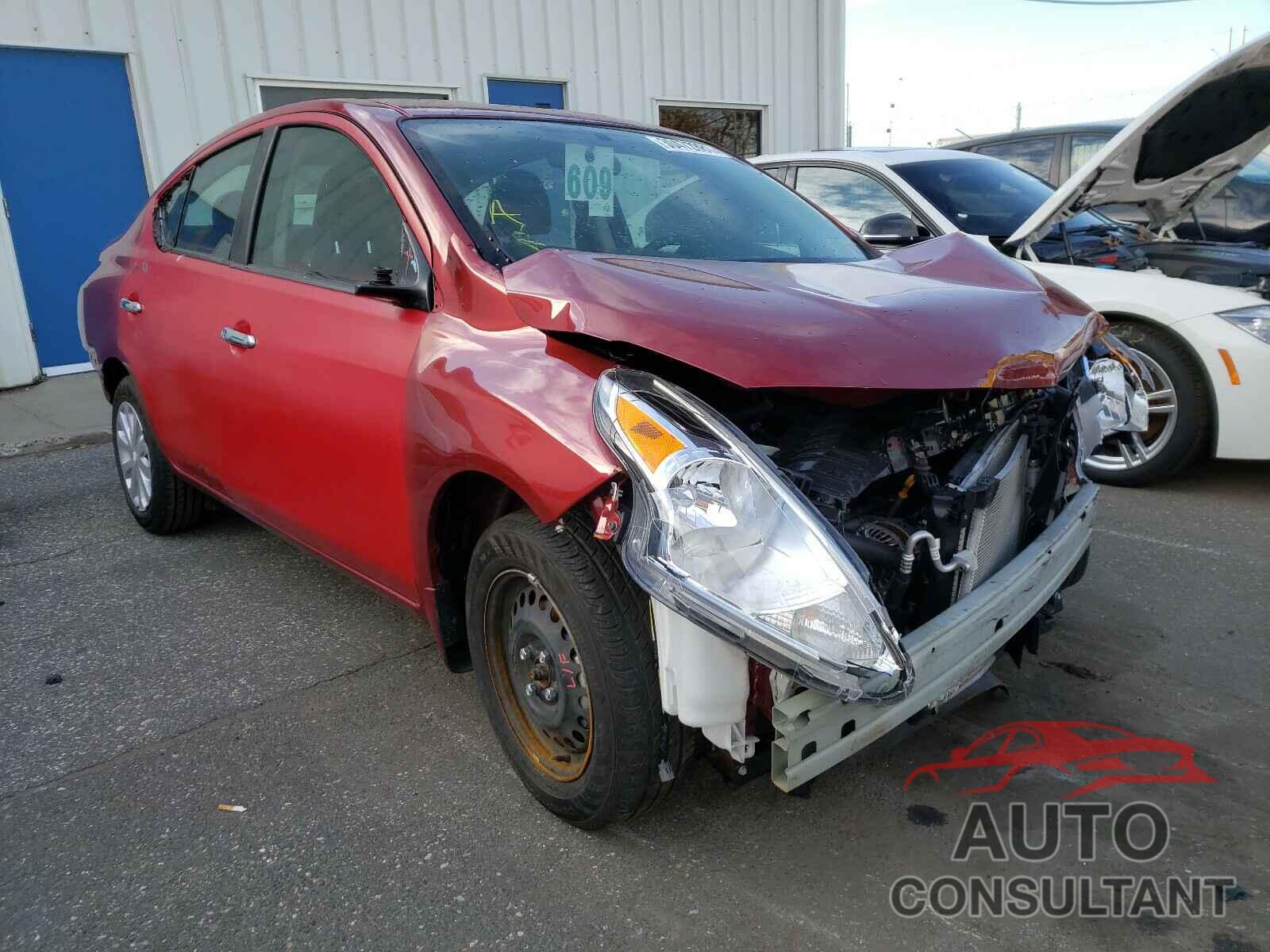 NISSAN VERSA 2019 - 3N1CN7APXKL880412