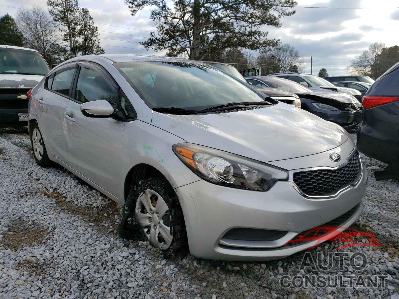 KIA FORTE 2016 - KNAFK4A62G5592056