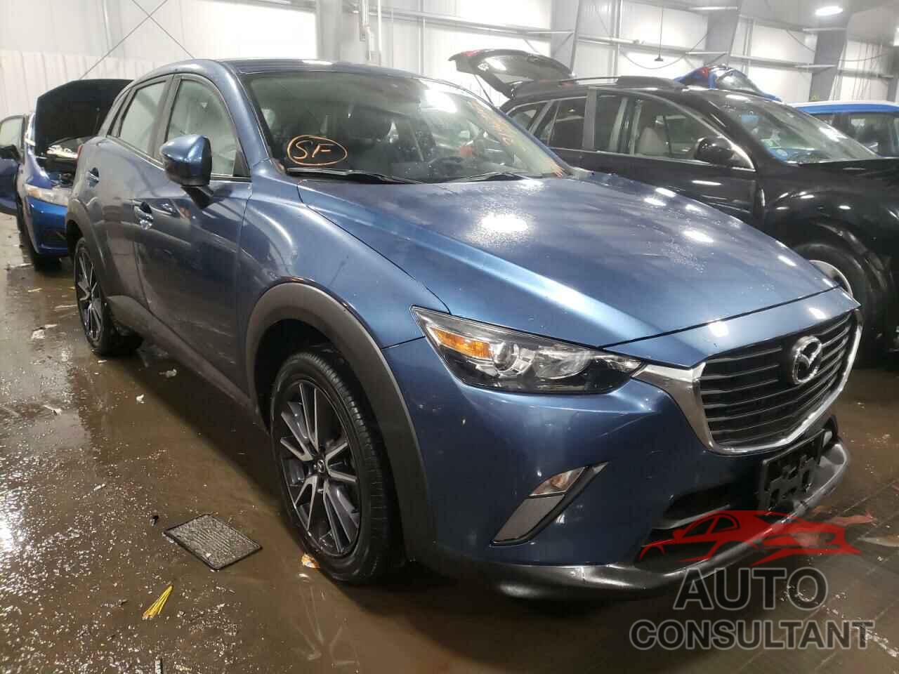 MAZDA CX-3 2018 - JM1DKFC77J0323745