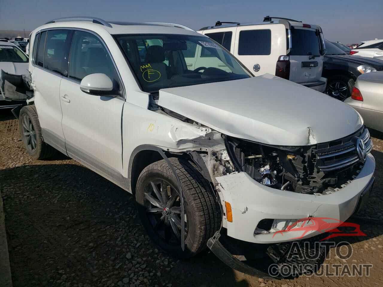 VOLKSWAGEN TIGUAN 2017 - WVGSV7AX0HW504017