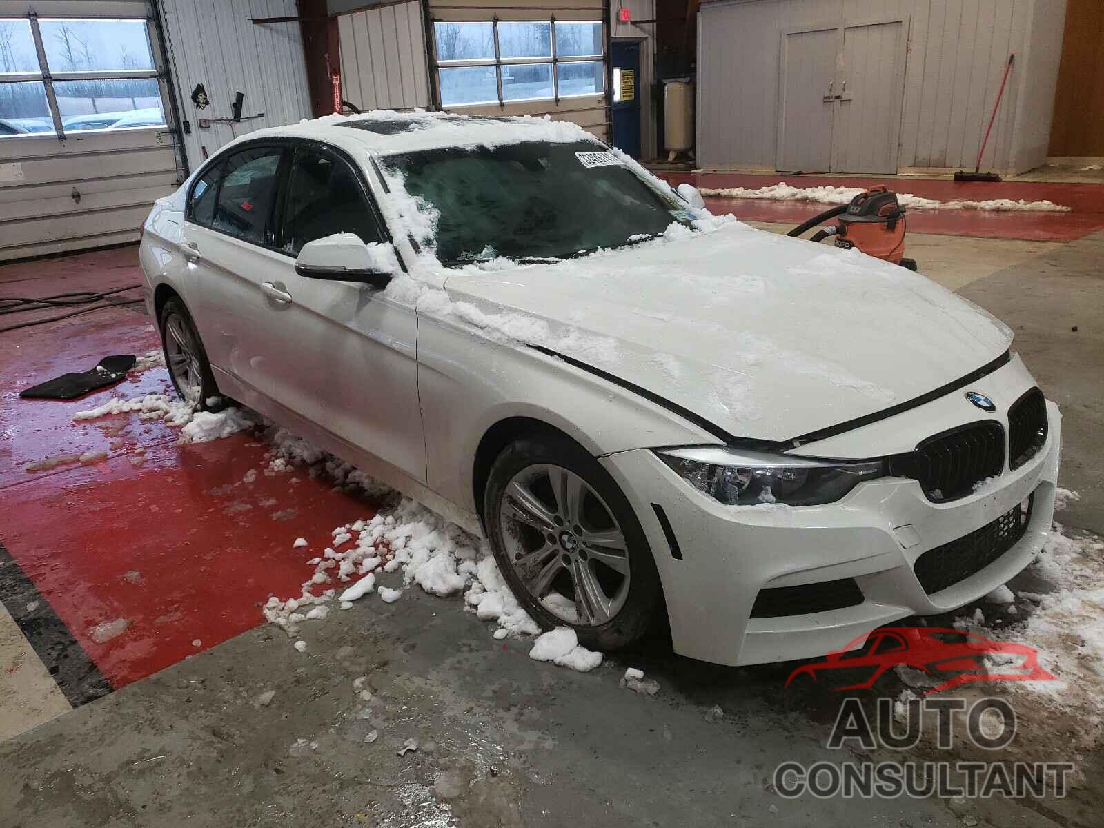 BMW 3 SERIES 2016 - WBA8E3C59GK504264