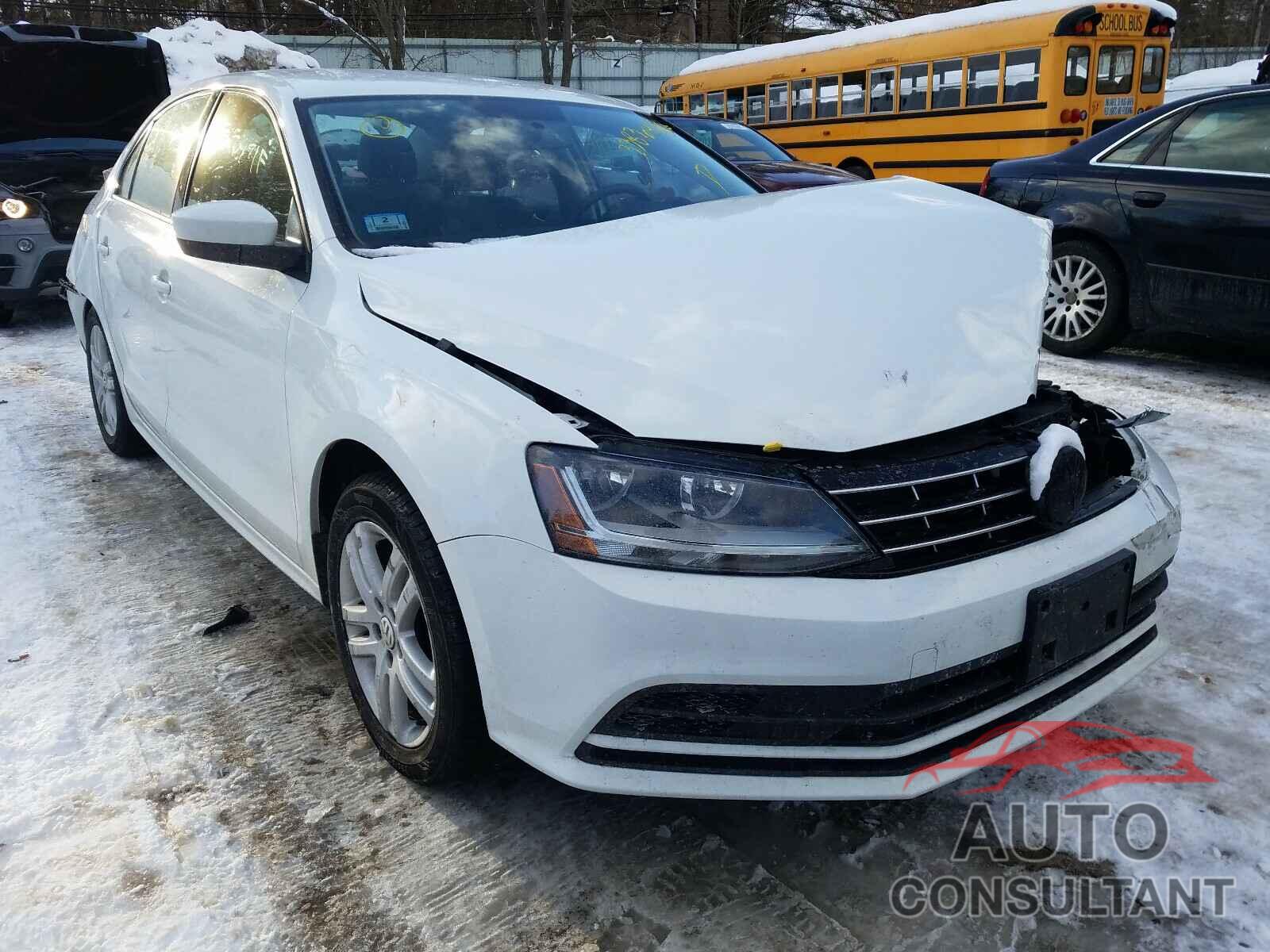 VOLKSWAGEN JETTA 2018 - 3VW2B7AJ4JM227674