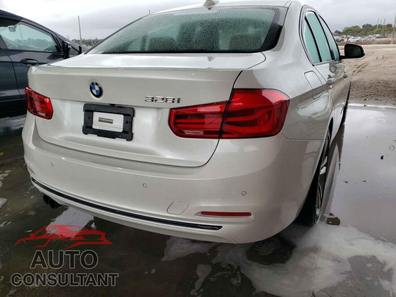 BMW 3 SERIES 2016 - WBA8E9G52GNU28771