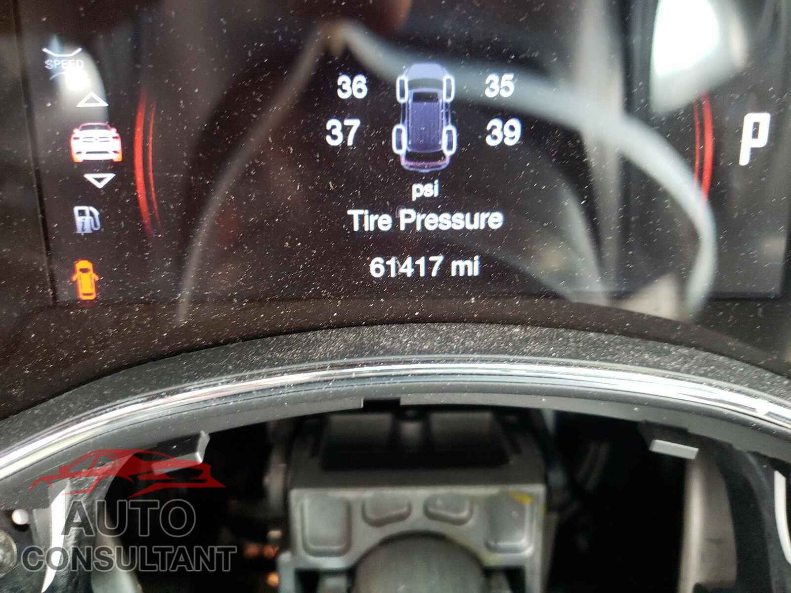 DODGE DURANGO 2017 - 1C4SDHET1HC713420